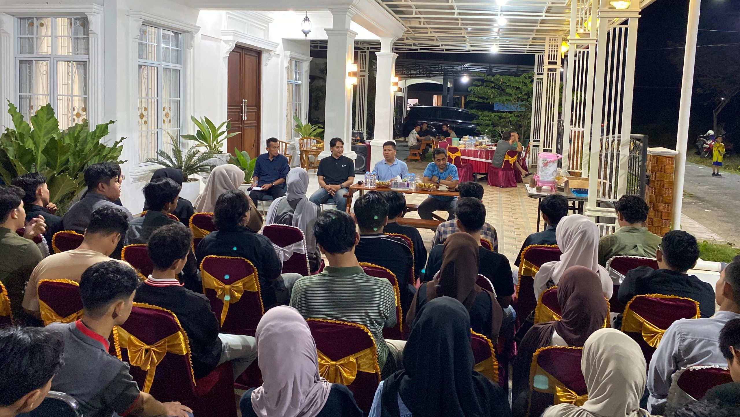 Bupati Sambas Ajak Mahasiswa Berperan dalam Kepemimpinan Daerah