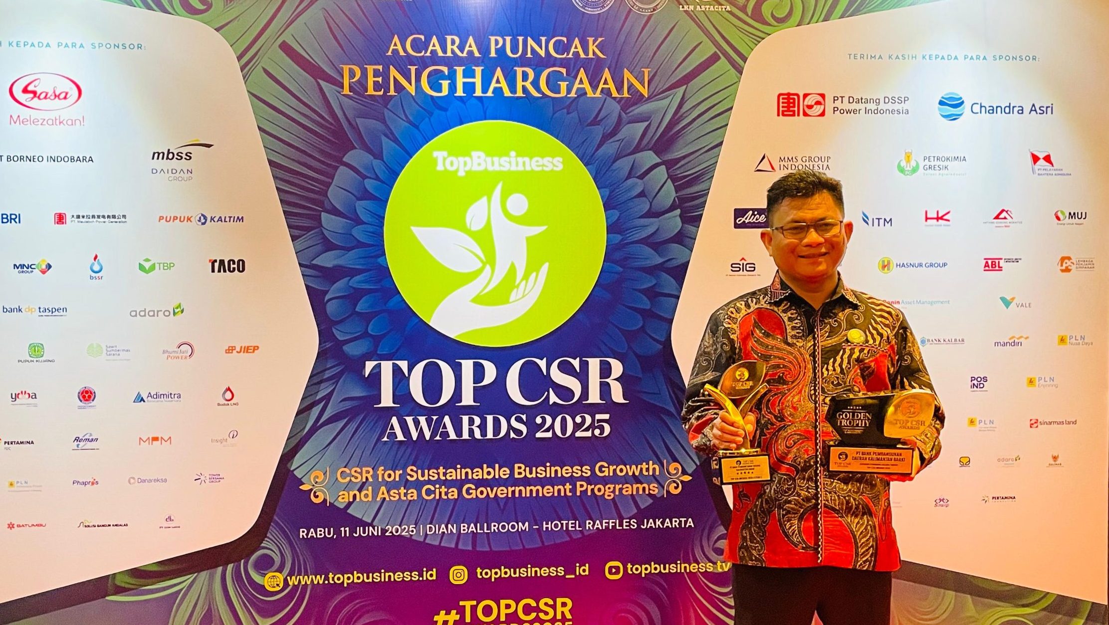 Bank Kalbar Raih Tiga Penghargaan dalam TOP CSR Awards 2025