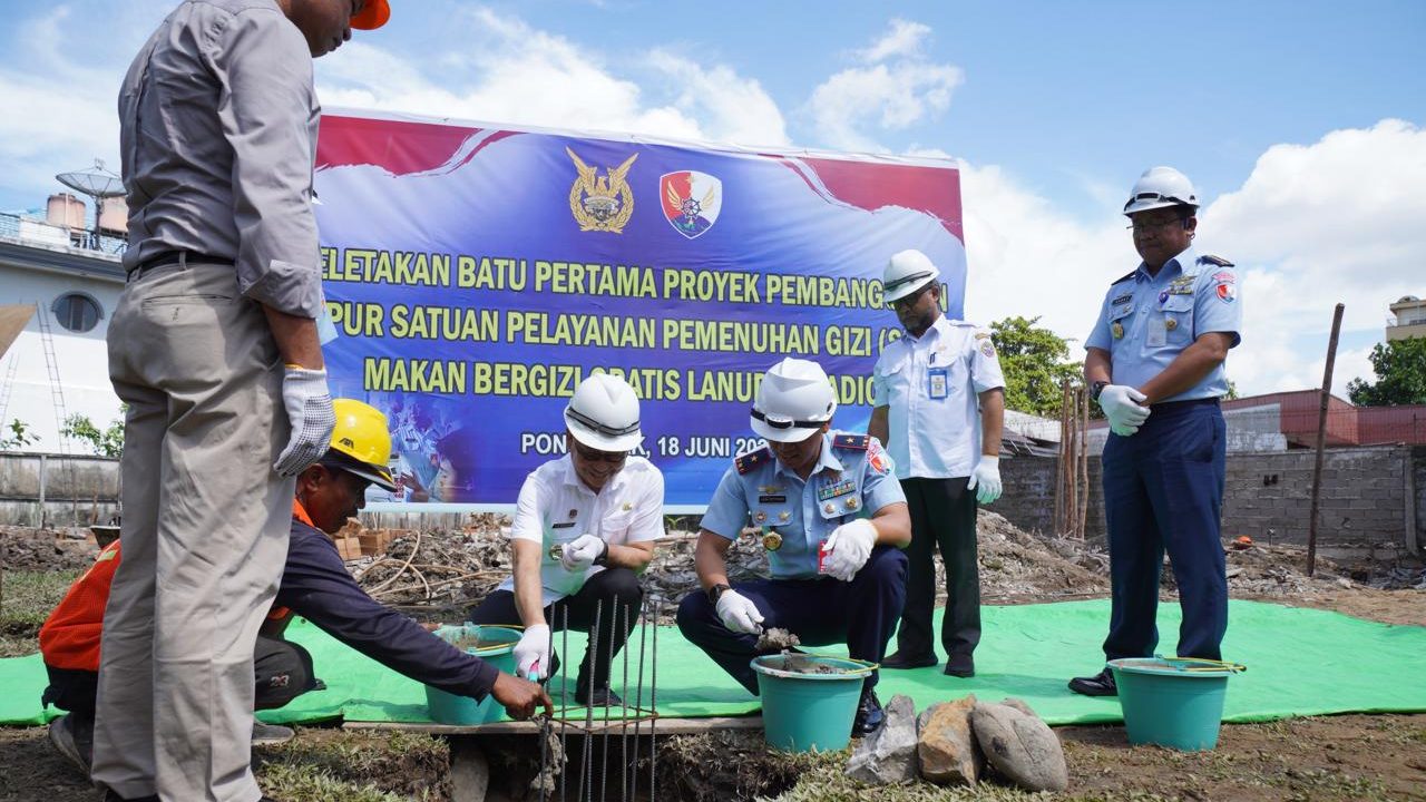 TNI AU Lanud Supadio Bangun Dapur Makanan Bergizi Gratis untuk Pelajar di Pontianak