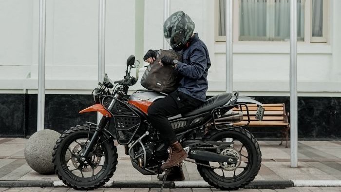 Tips Packing Efisien untuk Touring Jarak Jauh agar Barang Tidak Menumpuk