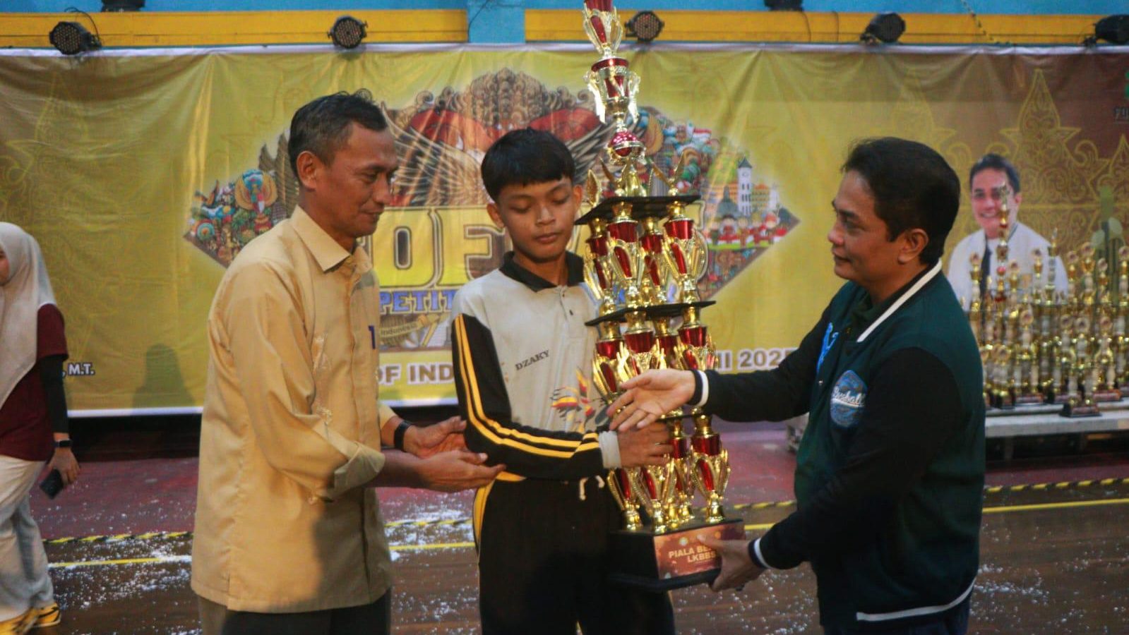 LKBBS Kalbar 2025 Resmi Ditutup, Ajang Asah Disiplin dan Tanggung Jawab Generasi Muda