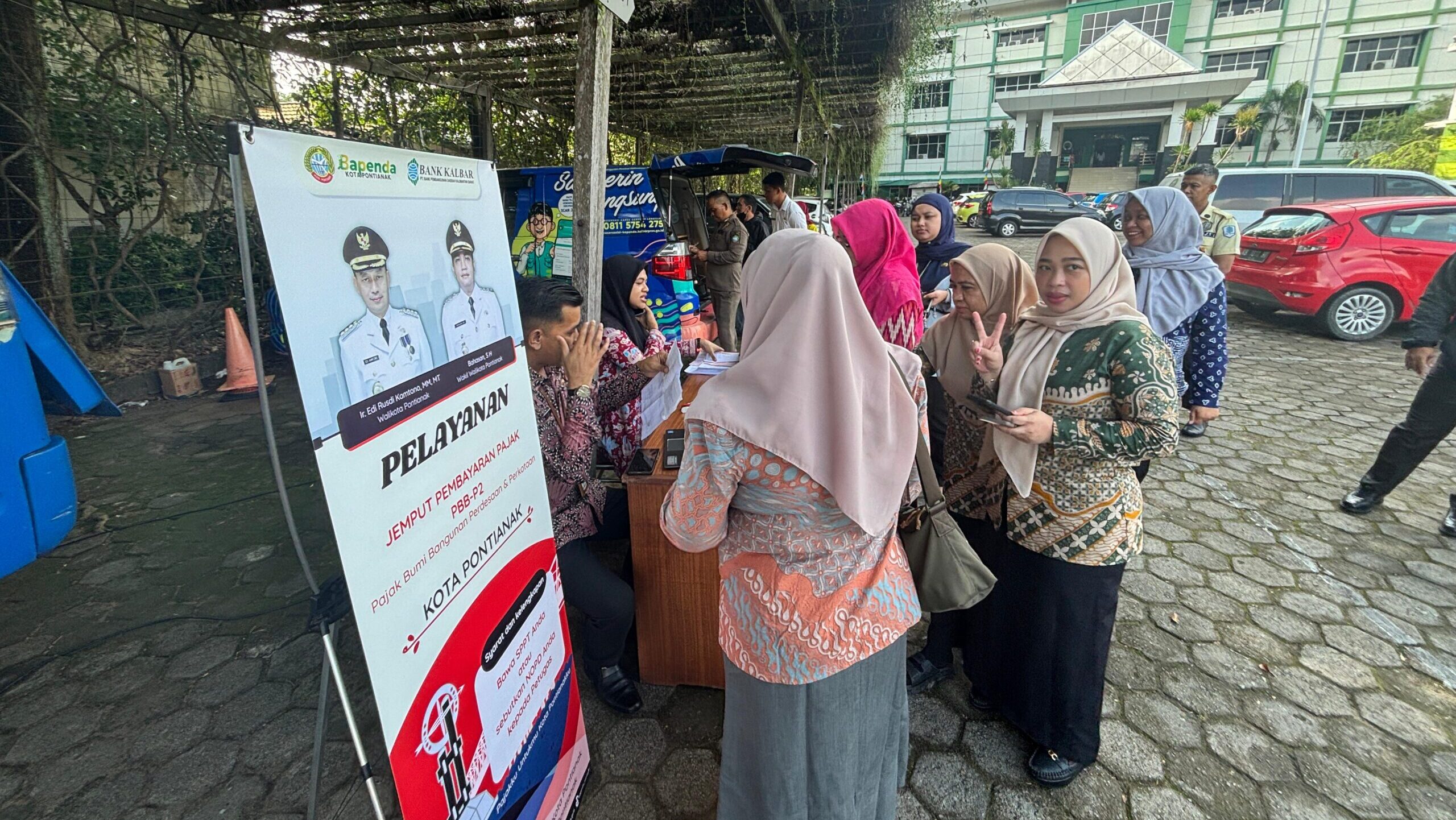 Antusiasme Tinggi, Layanan Jemput Pajak Bapenda Pontianak Diserbu ASN