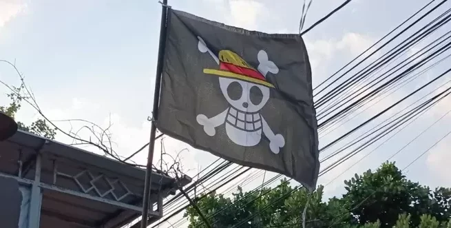 Kasus Bendera One Piece di Bantaeng Berakhir Damai, Anggota TNI dan Pedagang Sayur Saling Memaafkan