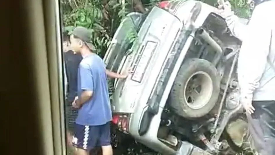 Kecelakaan Maut di Nanga Pinoh: Pengendara Motor Tewas Usai Tabrakan dengan Mobil di Desa Labang