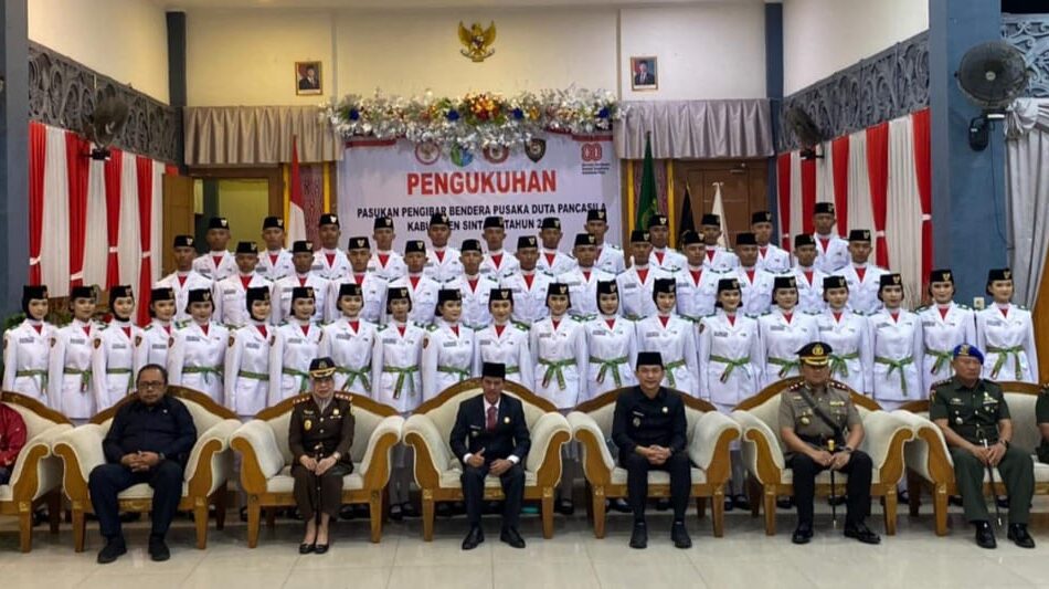 Perlakuan Tak Layak Dikeluhkan, Orang Tua Paskibraka Sintang 2025 Layangkan Surat Terbuka