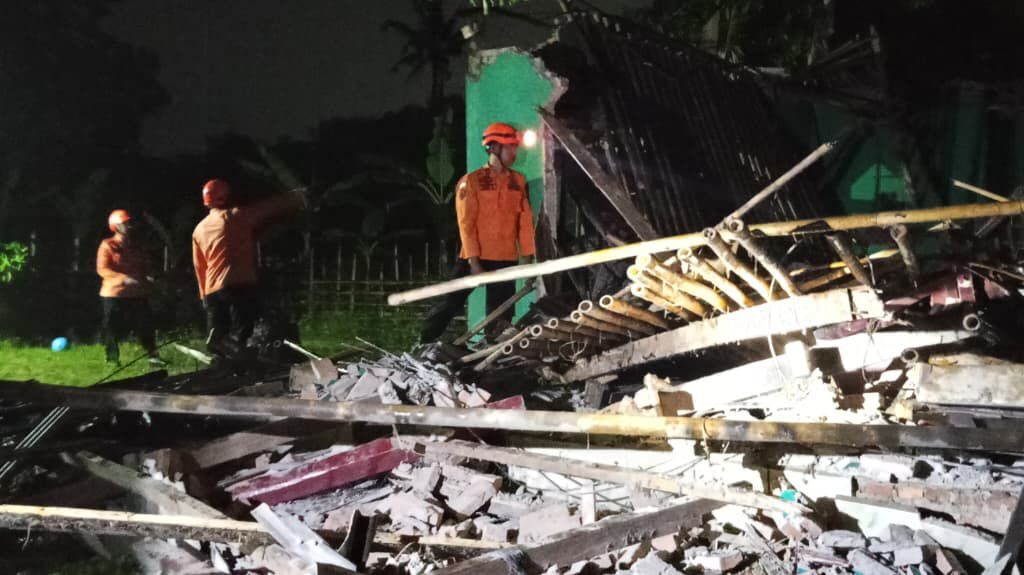 Update Gempa Karawang: 41 Rumah di Karawang Rusak, Ratusan Warga Terdampak