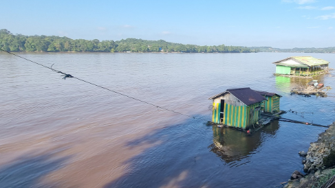 Sungai Kapuas Tercemar Logam Besi, Warga Desa Kambong Terserang Gatal-gatal
