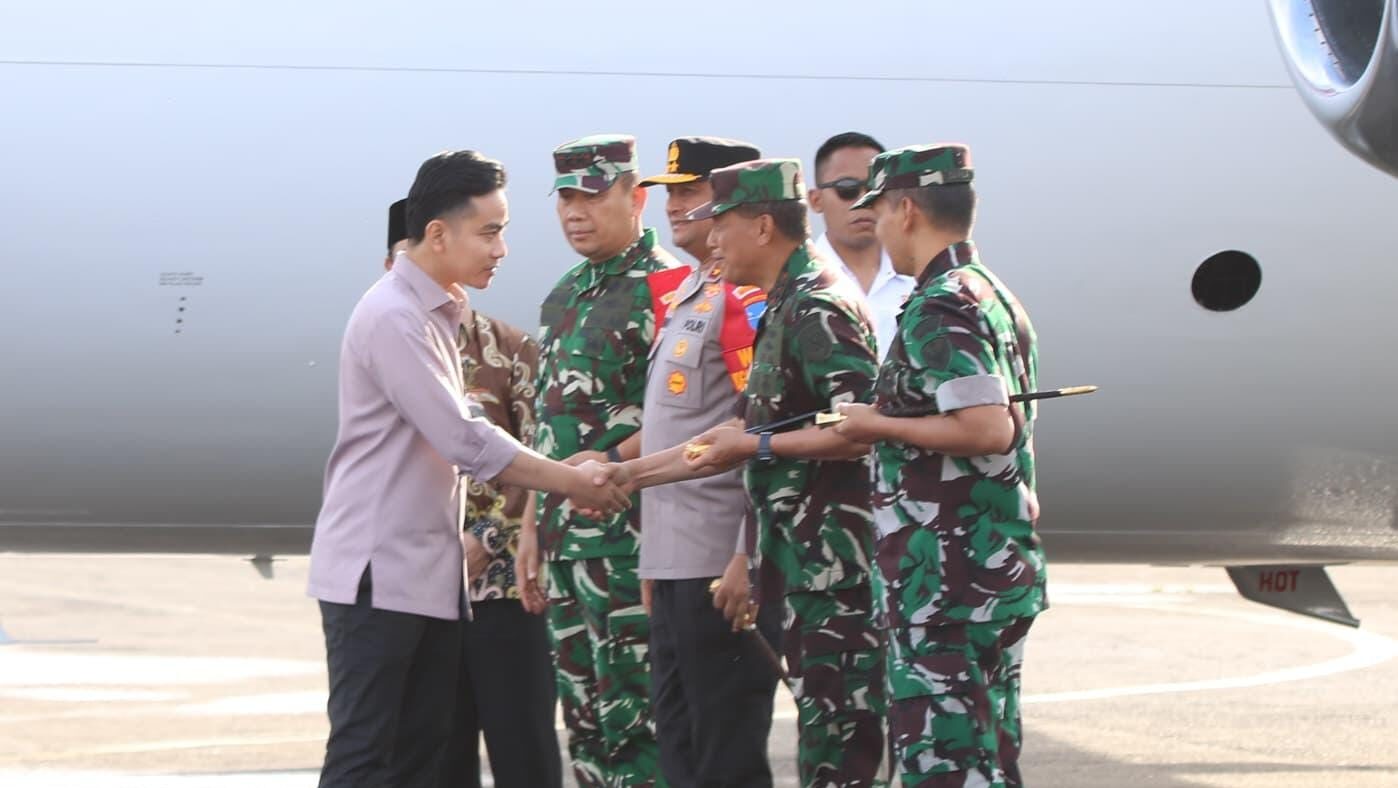 Wapres Gibran Tiba di Kalimantan Barat, Fokus pada Agenda Sosial dan Pendidikan