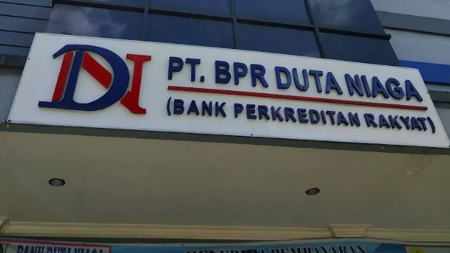 Skandal BPR Duta Niaga Pontianak: Direksi Didakwa, OJK Kalbar Dinilai Lalai