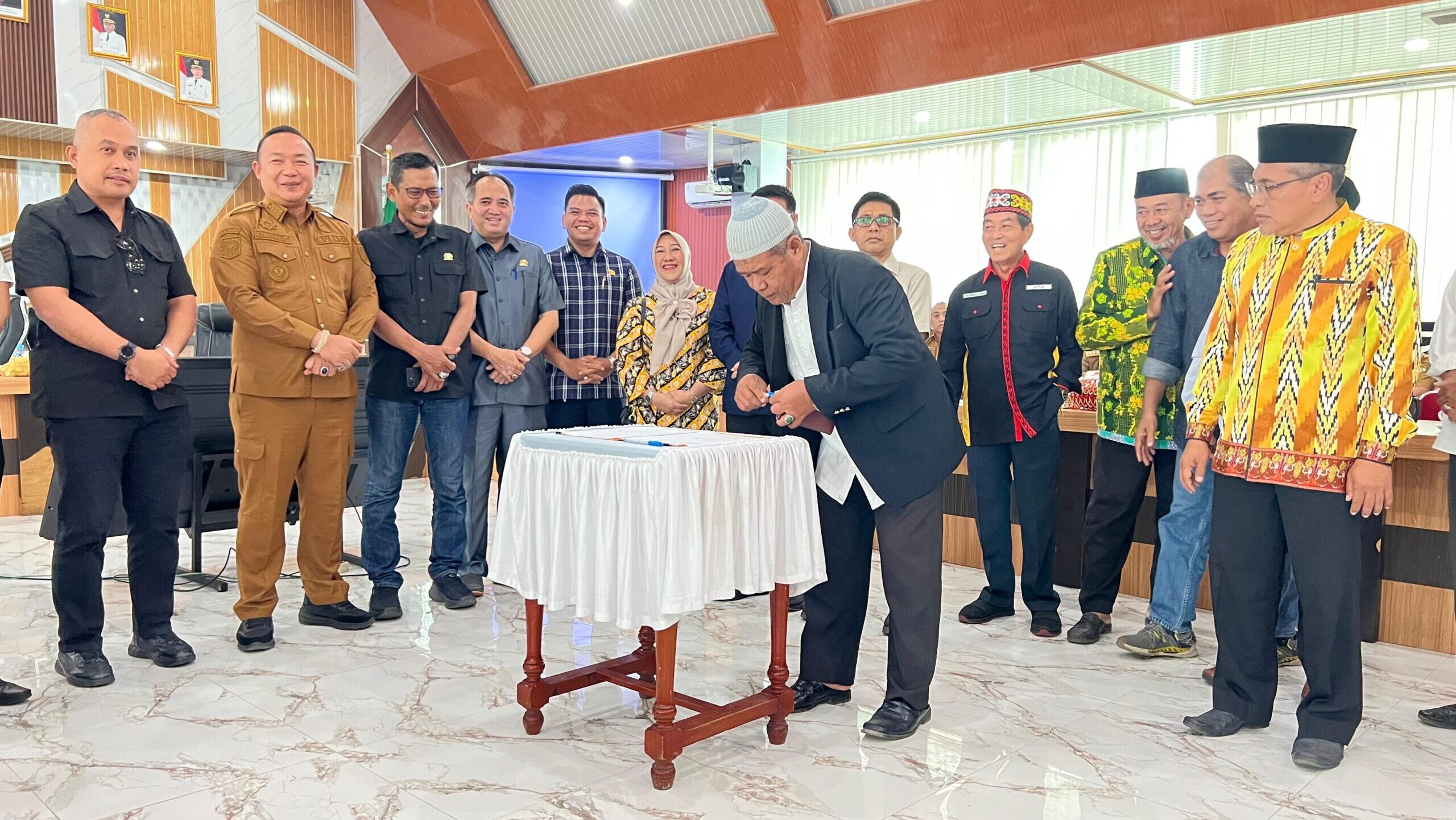 Tokoh Lintas Elemen Sepakat Jaga Kondusifitas Ketapang, Bupati: Sampaikan Aspirasi Secara Damai, Bukan Anarkis