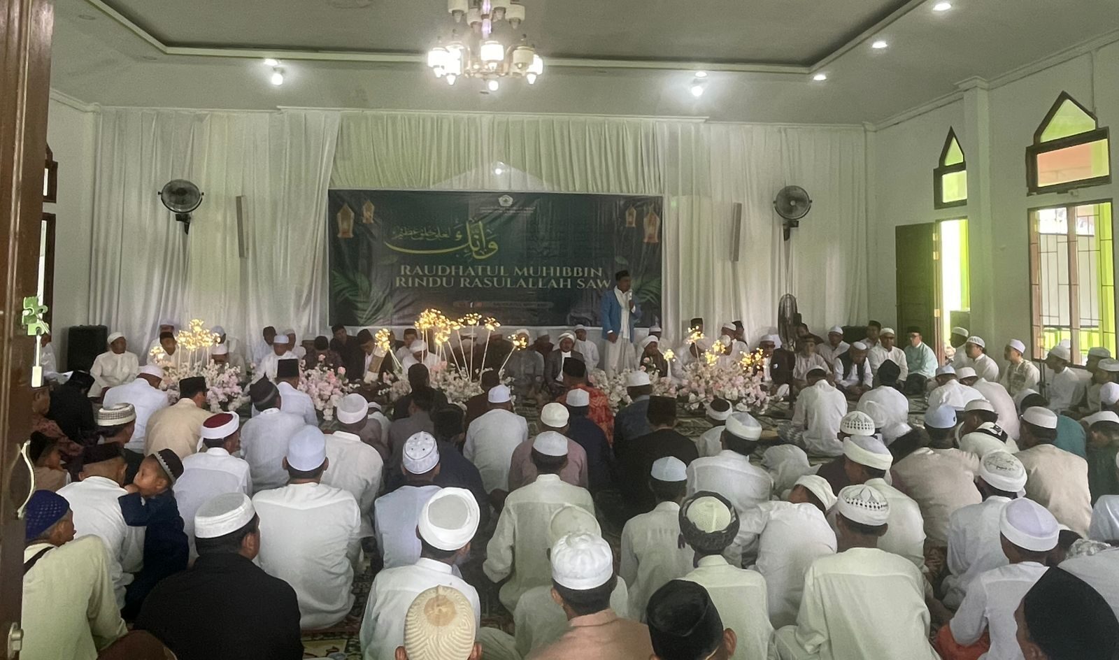Peringatan Maulid Nabi di Pondok Pesantren Raudlatul Muhibbin Pontianak Berlangsung Khidmat