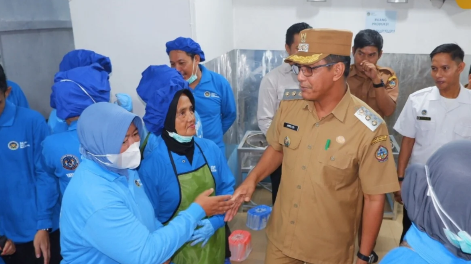 Wabup Kayong Utara Pastikan Program Makan Bergizi Gratis Tepat Sasaran