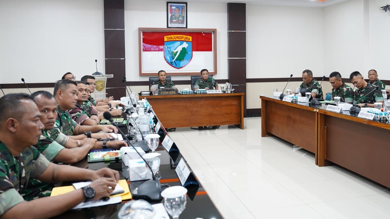 Kasdam XII/Tpr Buka Reviu Reformasi Birokrasi 2025, Tingkatkan Profesionalisme dan Efisiensi