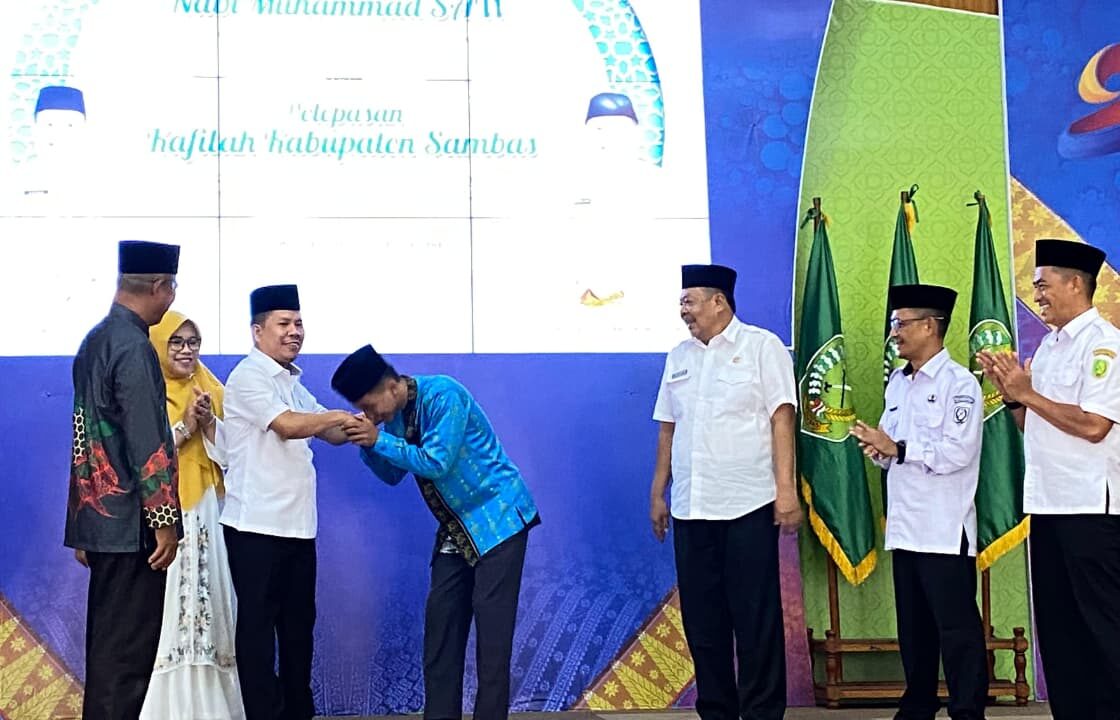 Sambas Berangkatkan 90 Kafilah untuk MTQ ke-33 di Kapuas Hulu