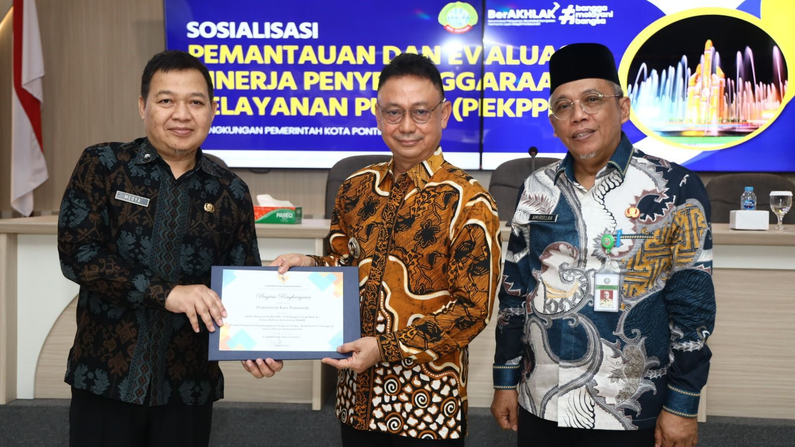 Pemkot Pontianak Borong Penghargaan Pelayanan Publik, Raih Kategori Sangat Baik
