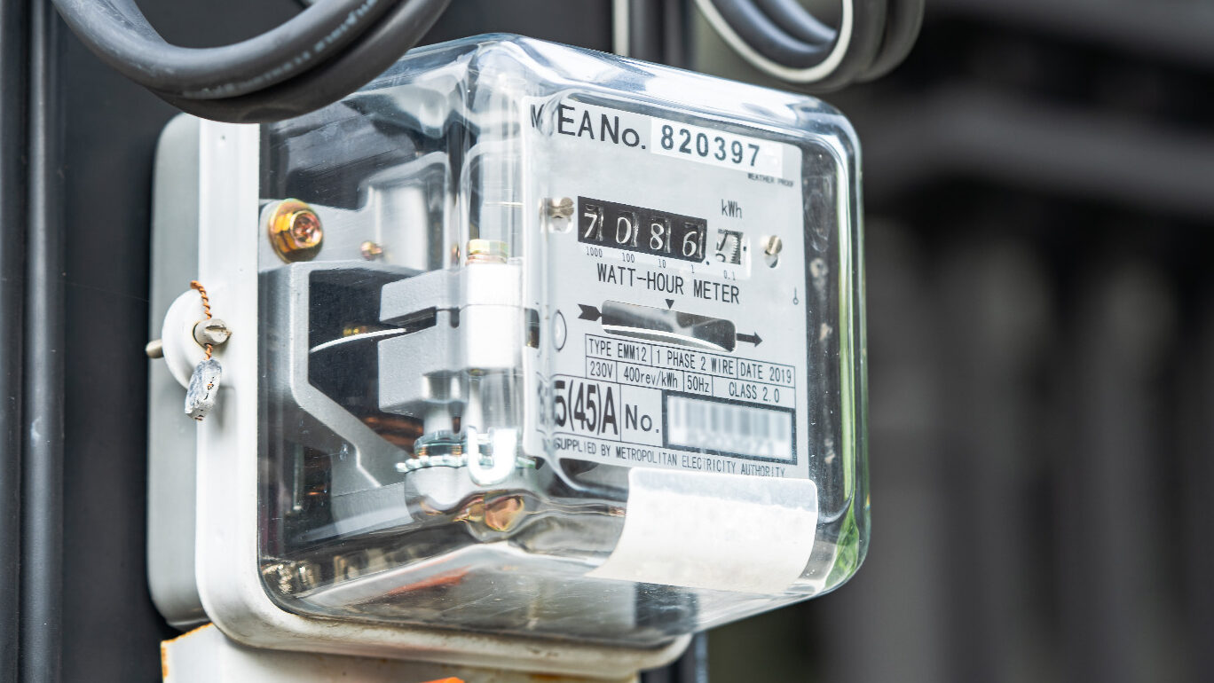 Berapa Tarif Listrik PLN per kWh? Cek Rincian Lengkapnya untuk Semua Golongan