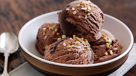Tiga Waktu Terbaik Makan Es Krim: Bukan Sekadar Pelepas Dahaga