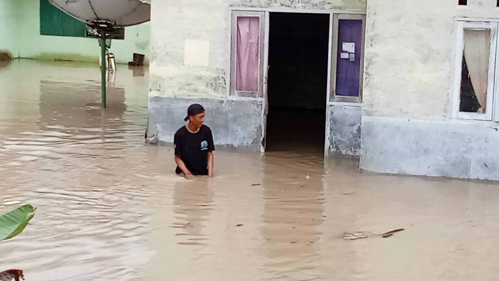 Laporan BNPB: Perkembangan Terkini Penanganan Banjir di Boalemo dan Bogor