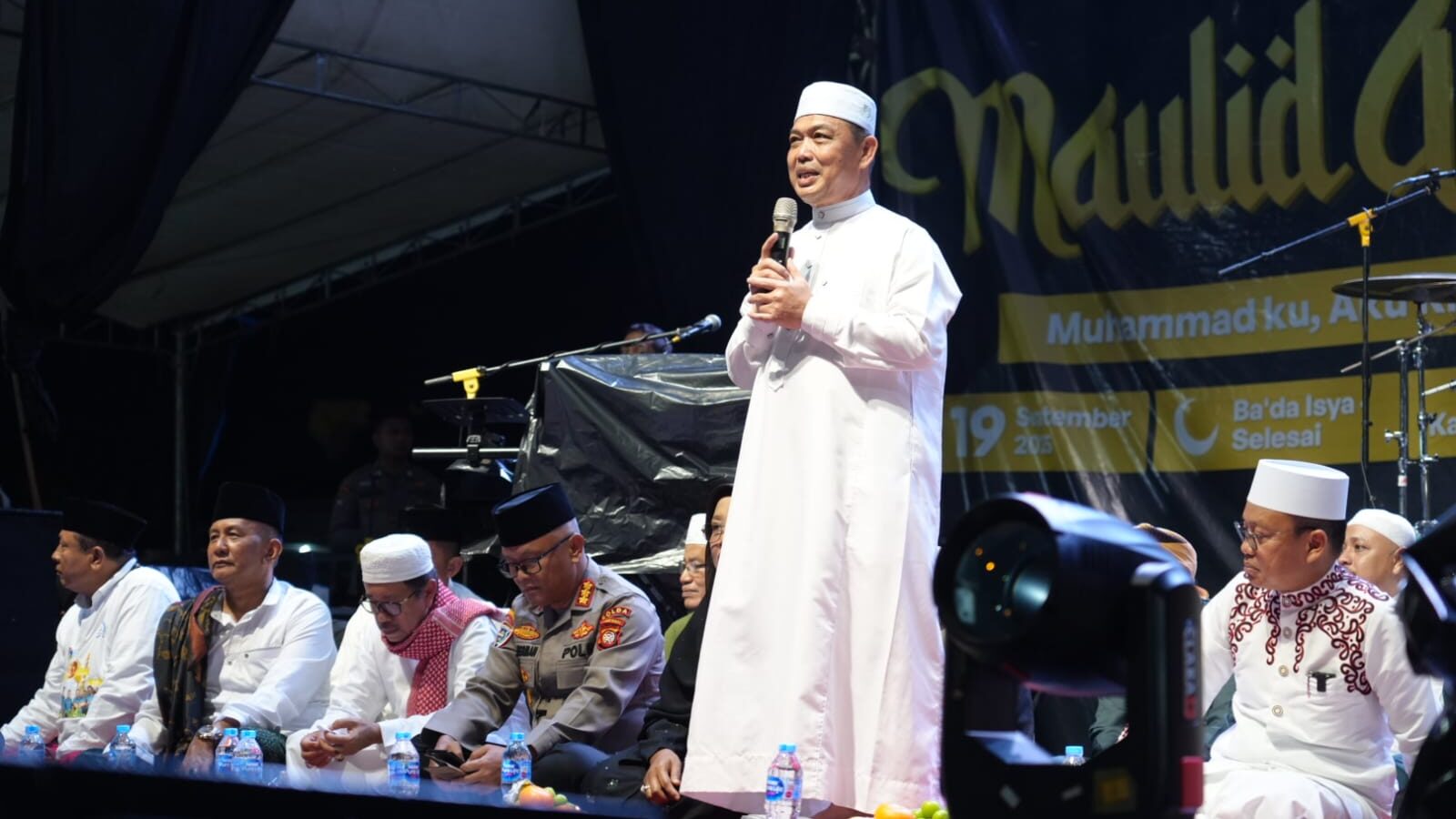 Peringatan Maulid Nabi, Gubernur Ria Norsan Buka Acara Maulid Akbar Bersama Ustaz Das'ad Latif di Pontianak