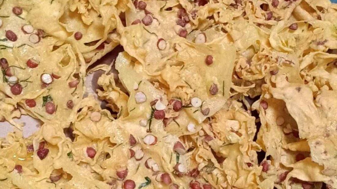 Resep & Cara Membuat Peyek Kacang Tanah Renyah, Gurih, Anti Keras untuk Lauk atau Camilan