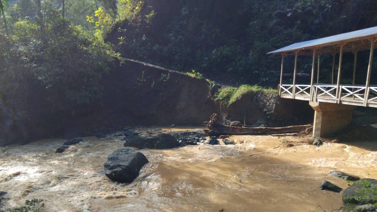 Update Bencana Nasional: Longsor di Sulsel, Erupsi Lewotobi, dan Gempa Jatim Jadi Sorotan