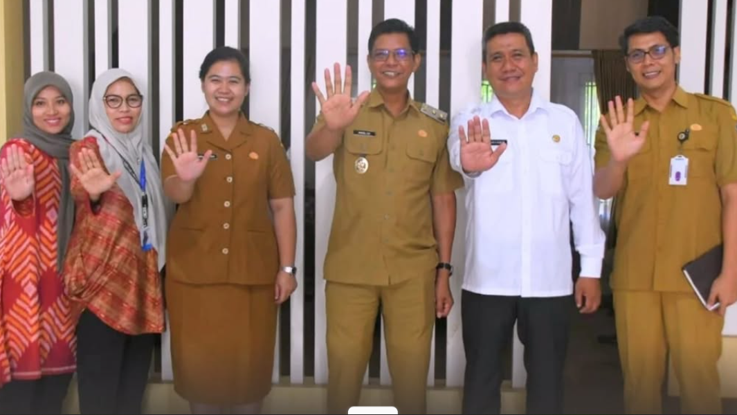 Wabup Amru Chanwari dan BKKBN Kalbar Bahas Penguatan Program KB di Kayong Utara