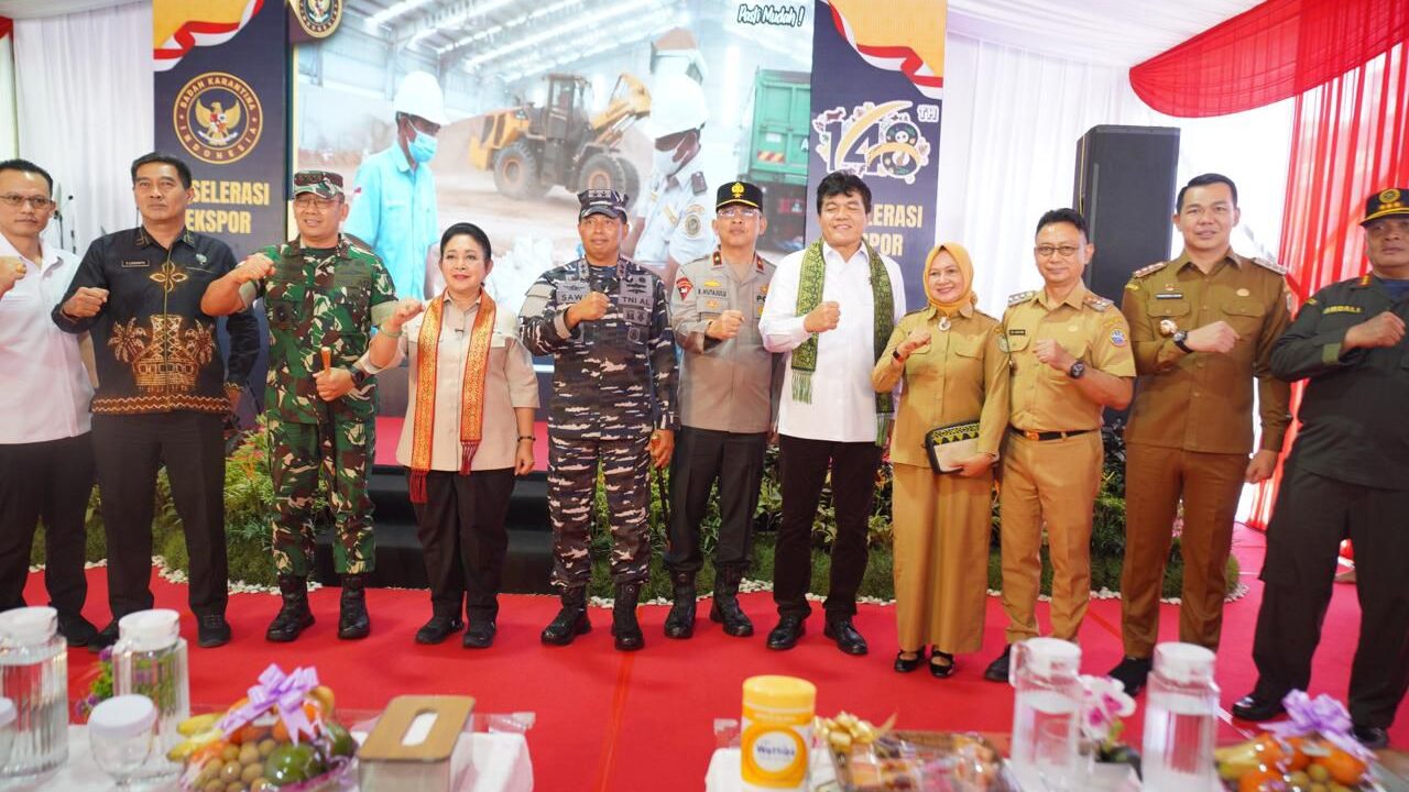 Pontianak Menuju Kota Perdagangan Global, Edi Kamtono: Jalur Langsung Perkuat Daya Saing Ekonomi Daerah