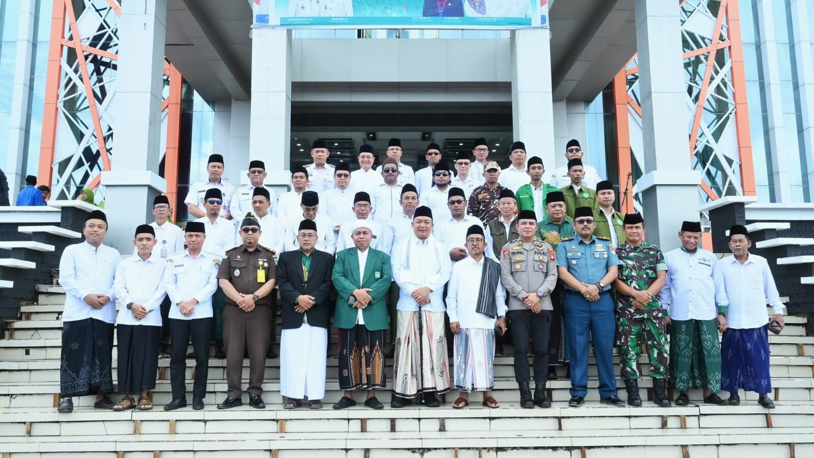Bupati Ketapang Pimpin Apel Hari Santri Nasional 2025, Bacakan Amanat Menteri Agama