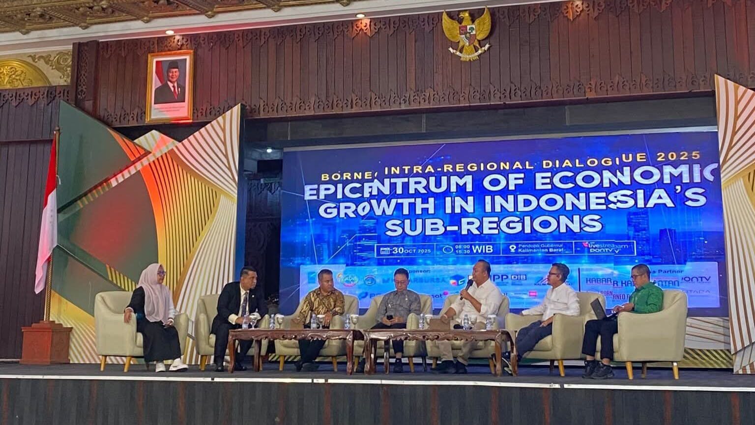 Narasumber BIRD 2025, Bupati Alex Paparkan Potensi Investasi Pariwisata Ketapang yang Menarik Minat Asing