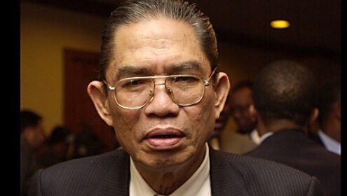Kisah Baharuddin Lopa: Jaksa Agung 'Miskin' Musuh Koruptor, Larang Keluarga Pakai Mobil Dinas dan Sering Naik Angkot