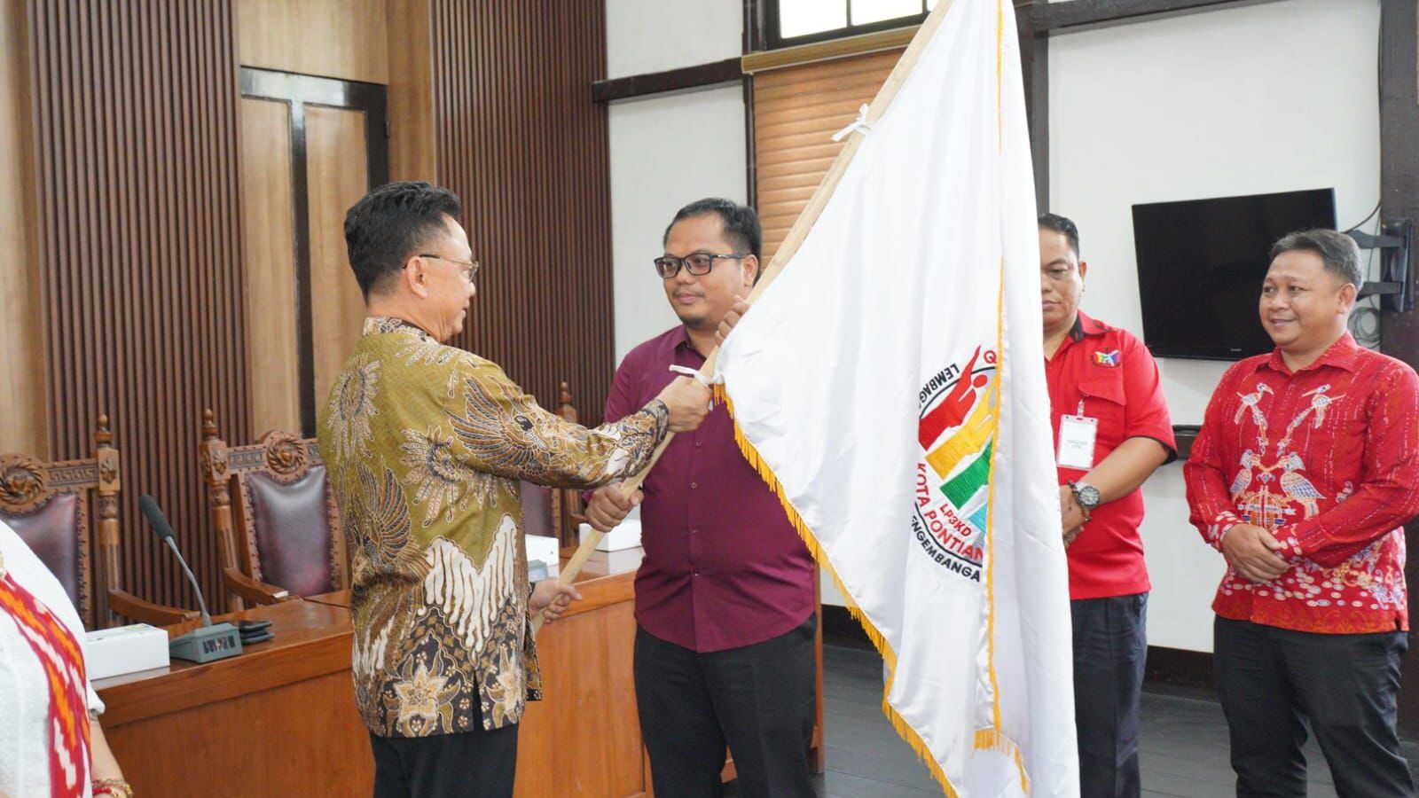 Lepas Kontingen Pesparani, Edi Kamtono: Ini Ajang Perkokoh Pontianak Kota Toleran