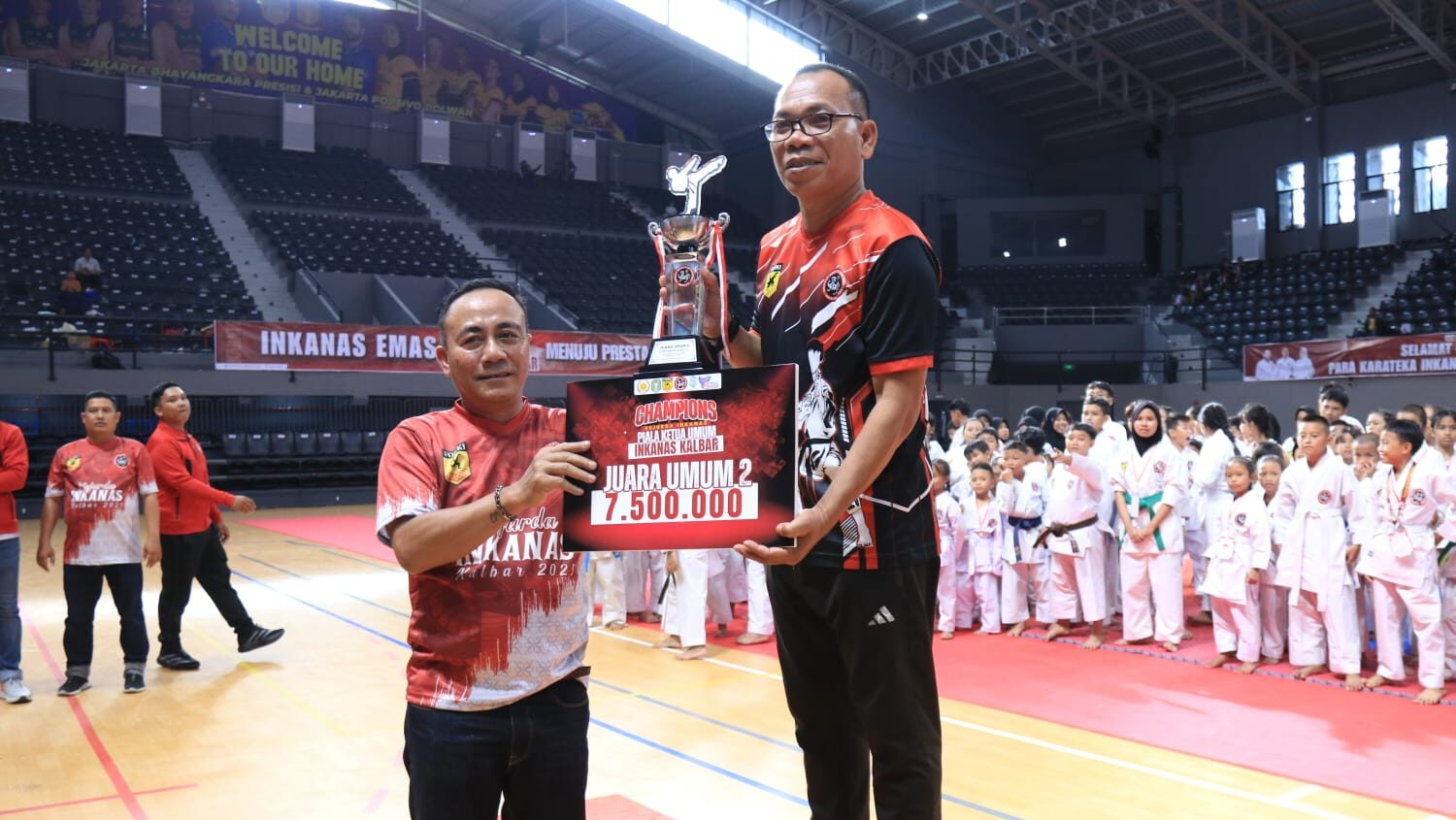 Resmi Ditutup, Kota Pontianak Kunci Gelar Juara Umum Kejurda INKANAS Kalbar