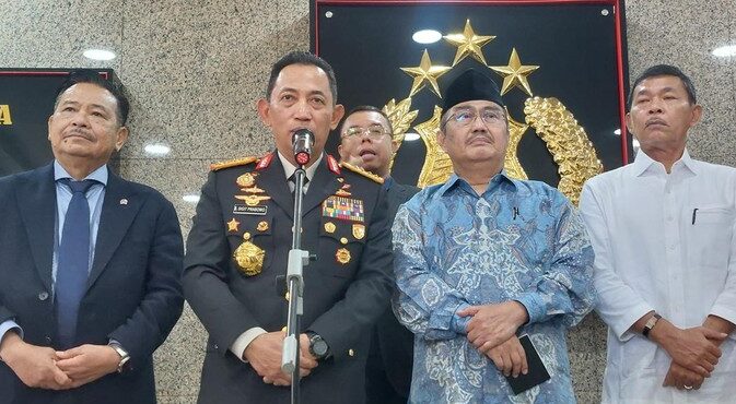 Kapolri Akan Libatkan Tim Internal Polri dalam Rapat Komisi Reformasi