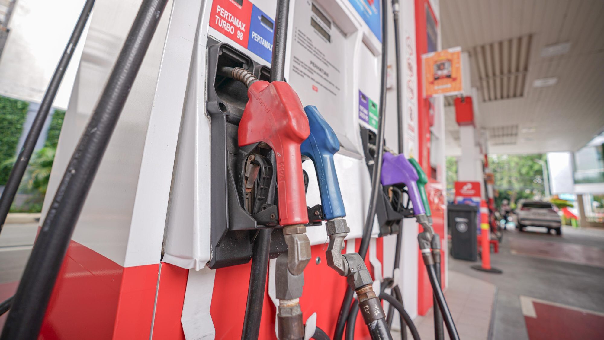 Daftar Harga BBM Terbaru November 2025: Pertamina, Shell, BP Kompak Lakukan Penyesuaian