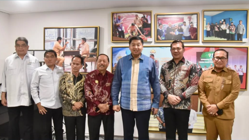 Strategi "Ngamen" Bupati Sujiwo Berhasil, Kubu Raya Dapat Bantuan BSPS Terbanyak se-Kalbar