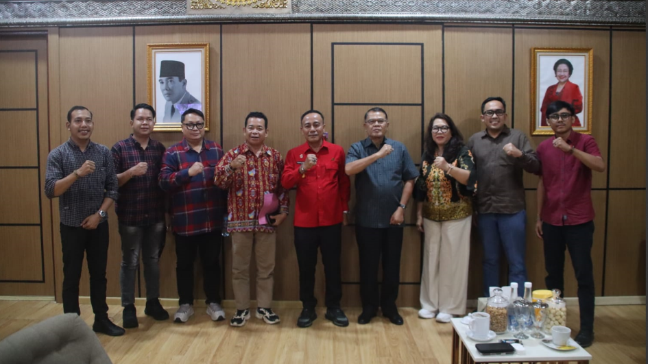 Terima Pengurus ICDN, Krisantus Harap Cendekiawan Dayak Beri Masukan Konstruktif untuk Pembangunan