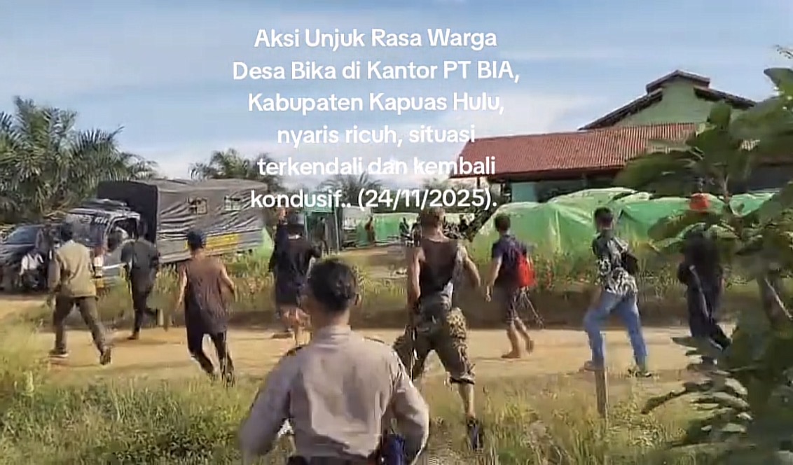 Tuntut Ganti Rugi Lahan Adat 606 Hektare, Warga Desa Bika Geruduk Kantor PT BIA di Kapuas Hulu