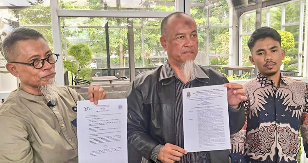 Ketahuan 'Ngebul' di Mekkah hingga Terdeteksi Spyware Akses Situs Dewasa, Siswa SMK IDN Didepak