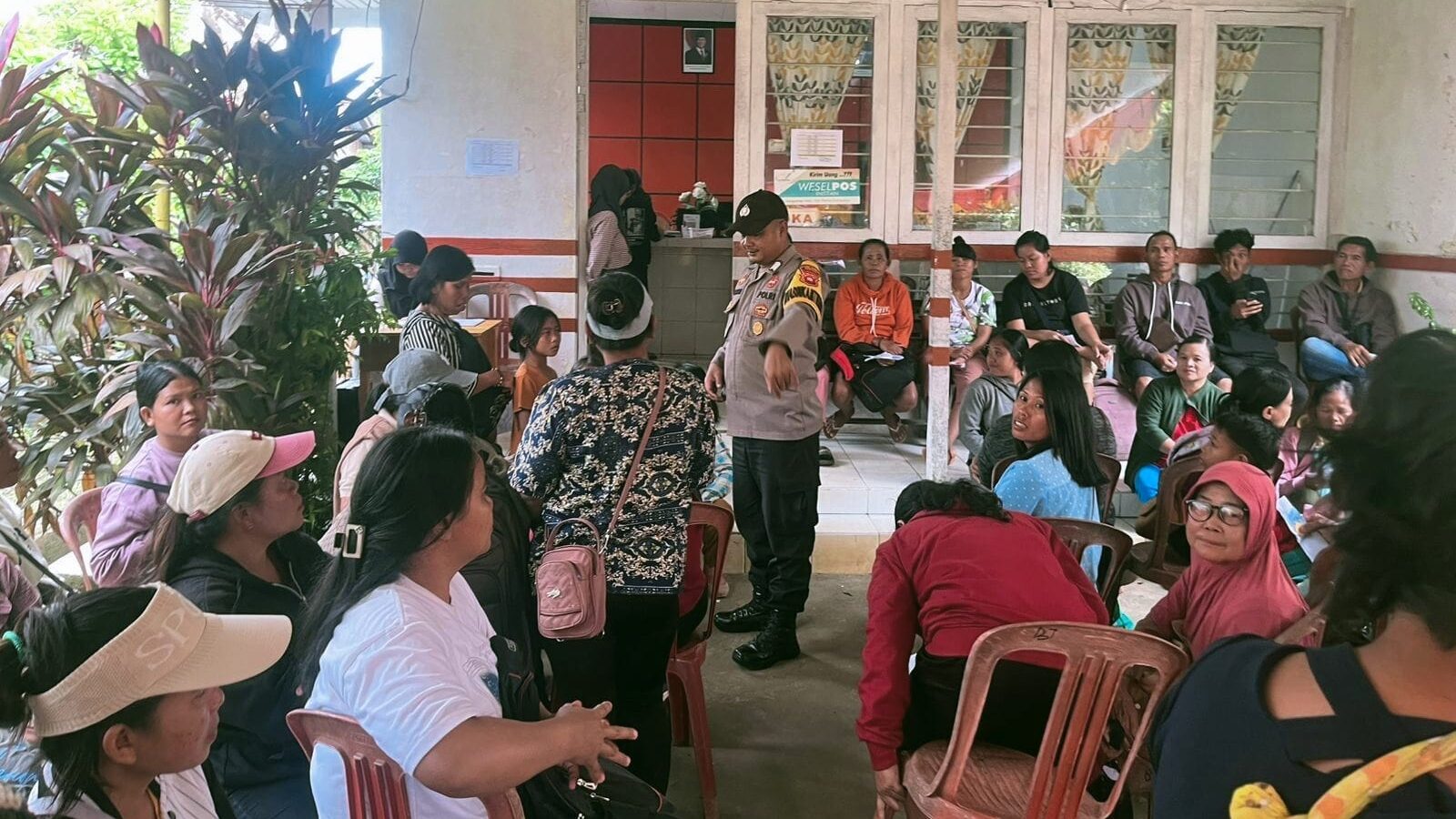 Penyaluran BLT KESRA di Meliau Berjalan Tertib, Sasar Warga Rentan di 4 Desa