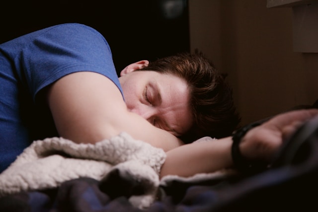 Berapa Durasi Ideal Power Nap? Ini Manfaat Tidur Siang Singkat 10-30 Menit bagi Tubuh dan Mental