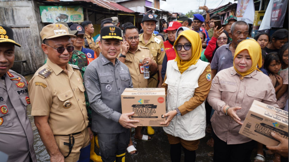 Duet Norsan-Edi Terjang Banjir Rob di YUKA, Pastikan Logistik dan Tim Medis Siaga
