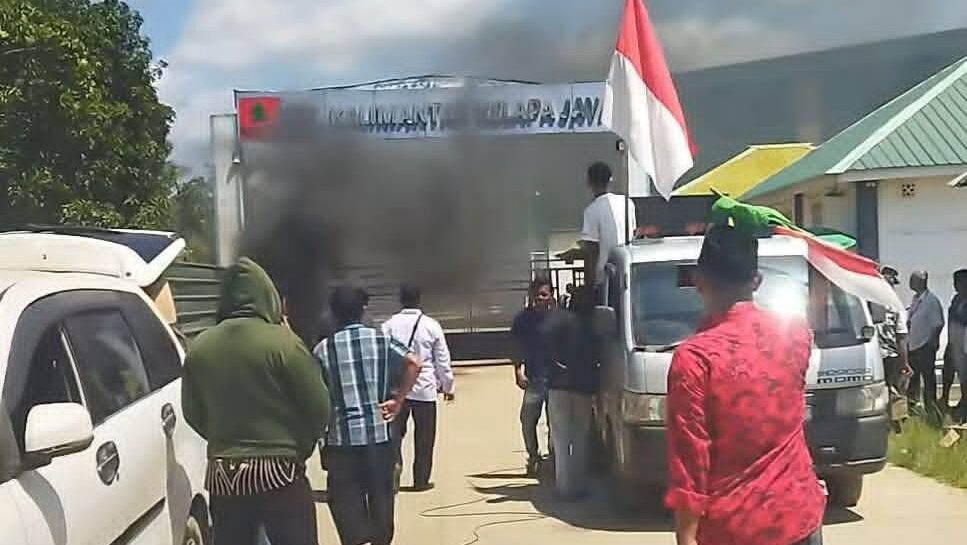 Keluhkan Polusi Udara Menahun, Warga Desa Nusapati Kembali Protes PT Kalimantan Kelapa Jaya