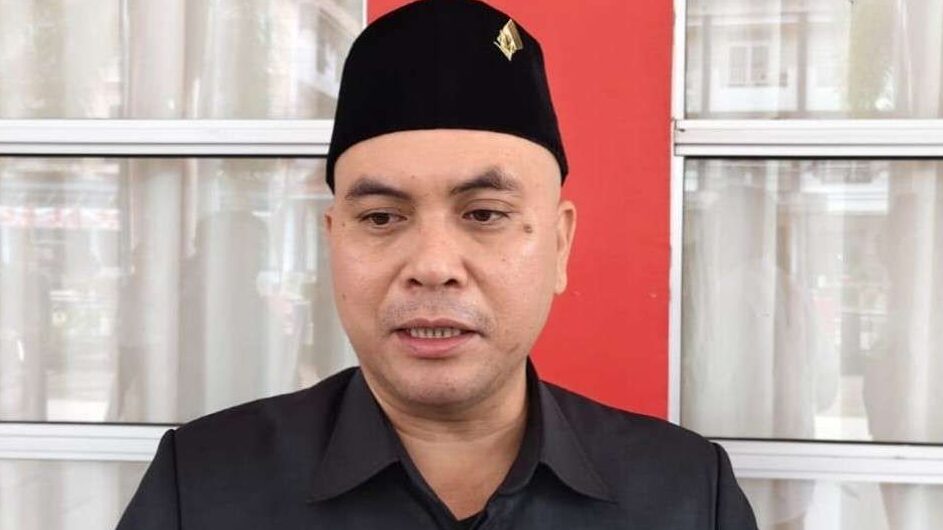 Efisiensi Anggaran Pusat Hambat Pembangunan, Ketua DPRD Sanggau Desak Percepatan Pengadaan Alat Berat