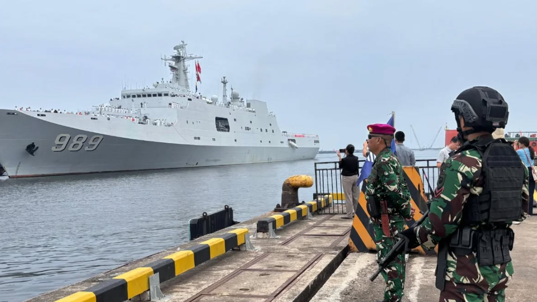 Dukung Diplomasi Maritim, Yonmarhanlan III Amankan Kedatangan Dua Kapal Perang Cina di Tanjung Priok