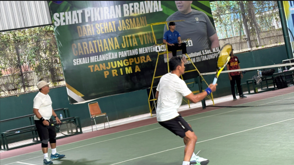 Tumbangkan Bulog 9-7, Duet Yusnaldi-Budi Bawa Pemkot Pontianak Juara Tenis Pelti se-Kalbar