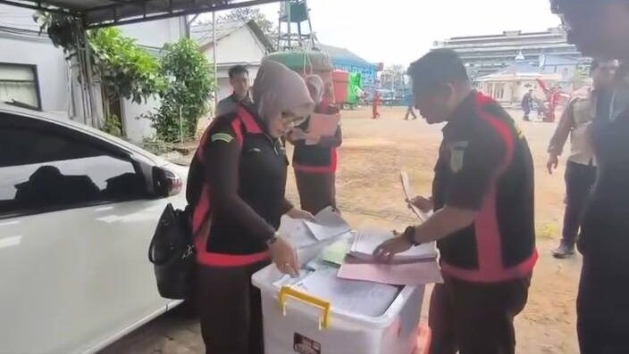 Kejati Kalbar Geledah Kantor Navigasi Pontianak Diduga Terkait Korupsi BBM