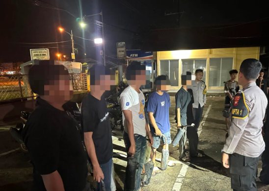 Tindak Lanjut Laporan Warga, Polisi Sisir Lokasi Tongkrongan Pemuda di Mempawah