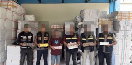 Bea Cukai Kalbar Gagalkan Penyelundupan 2,74 Juta Rokok Ilegal Asal Jawa