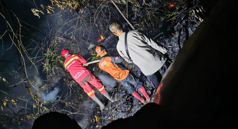 Karhutla Hanguskan 10 Hektare di Kayutunu Sanggau