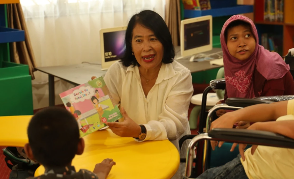 Akses Bacaan Disabilitas Diperluas Lewat Pojok Braille Pontianak